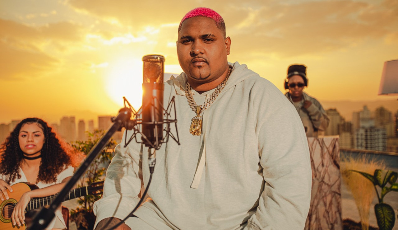 Inovando, Kevin O Chris lança o single romântico ‘Depois Que Você Chegou’