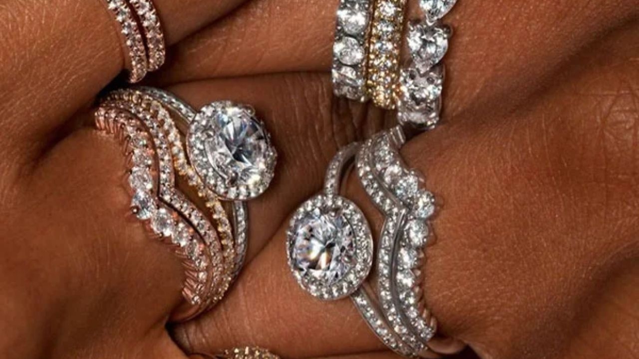 Pandora brilha na Copenhagen Fashion Week com lançamento de novas joias