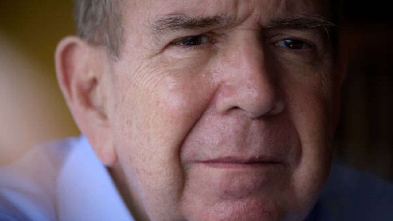 Suprema corte convoca González e aumenta tensão política na Venezuela