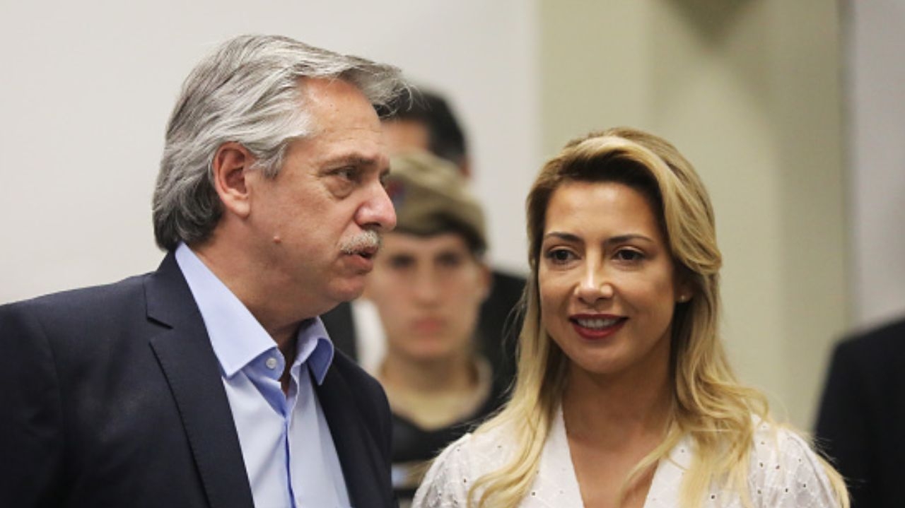 Ex-primeira-dama da Argentina denúncia Alberto Fernández por agressão