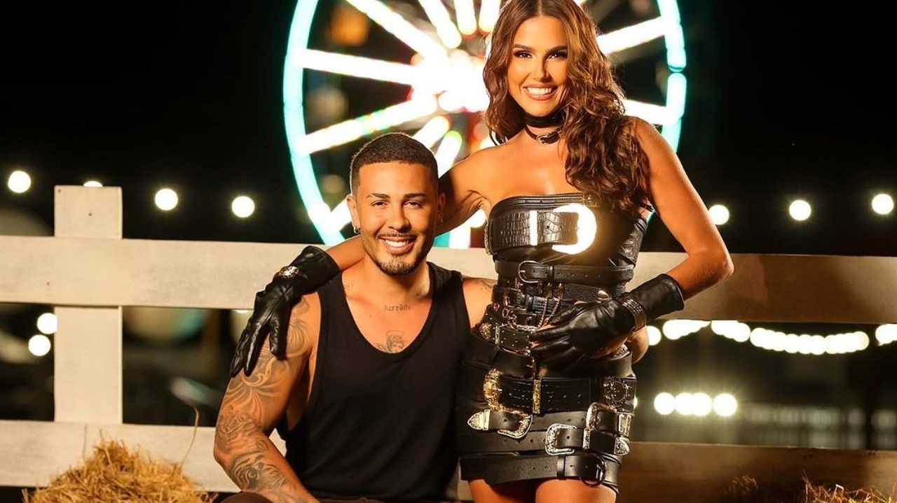 Deborah Secco participa de reality de Carlinhos Maia