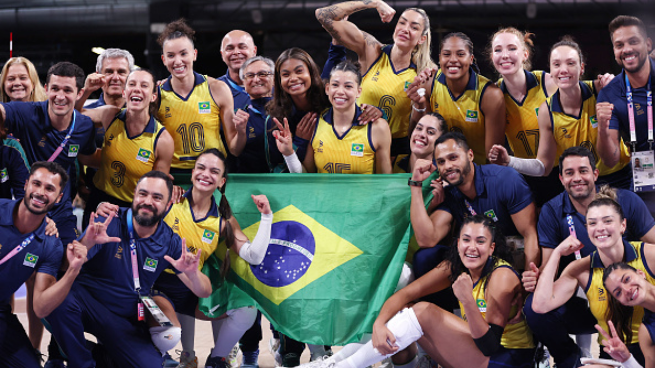 Brasil supera Turquia e tráz de Paris o bronze do vôlei feminino