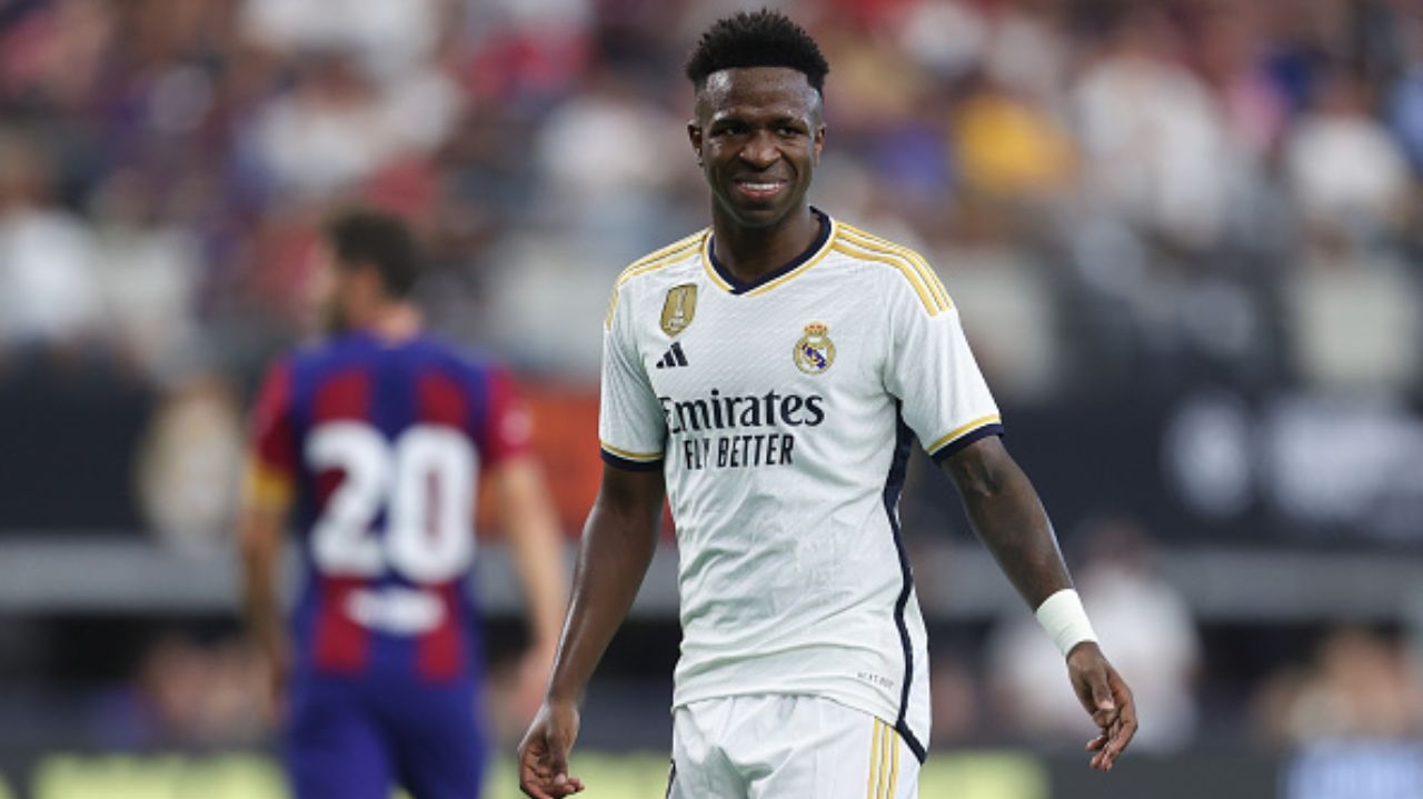 Arábia Saudita mira Vini Jr. com proposta bilionária