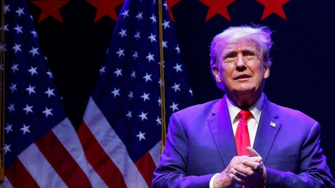 FBI investiga suposto hacker que tentou atingir campanha de Trump