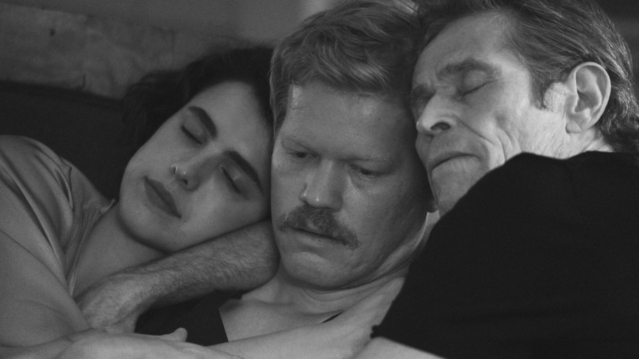 [Crítica] Yorgos Lanthimos exagera na dose de subjetividade em “Tipos de Gentileza”