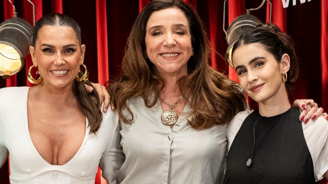 Deborah Secco faz revelação surpreendente sobre atuação: “Eu nunca dei beijo sem língua, e sempre fui retribuída”