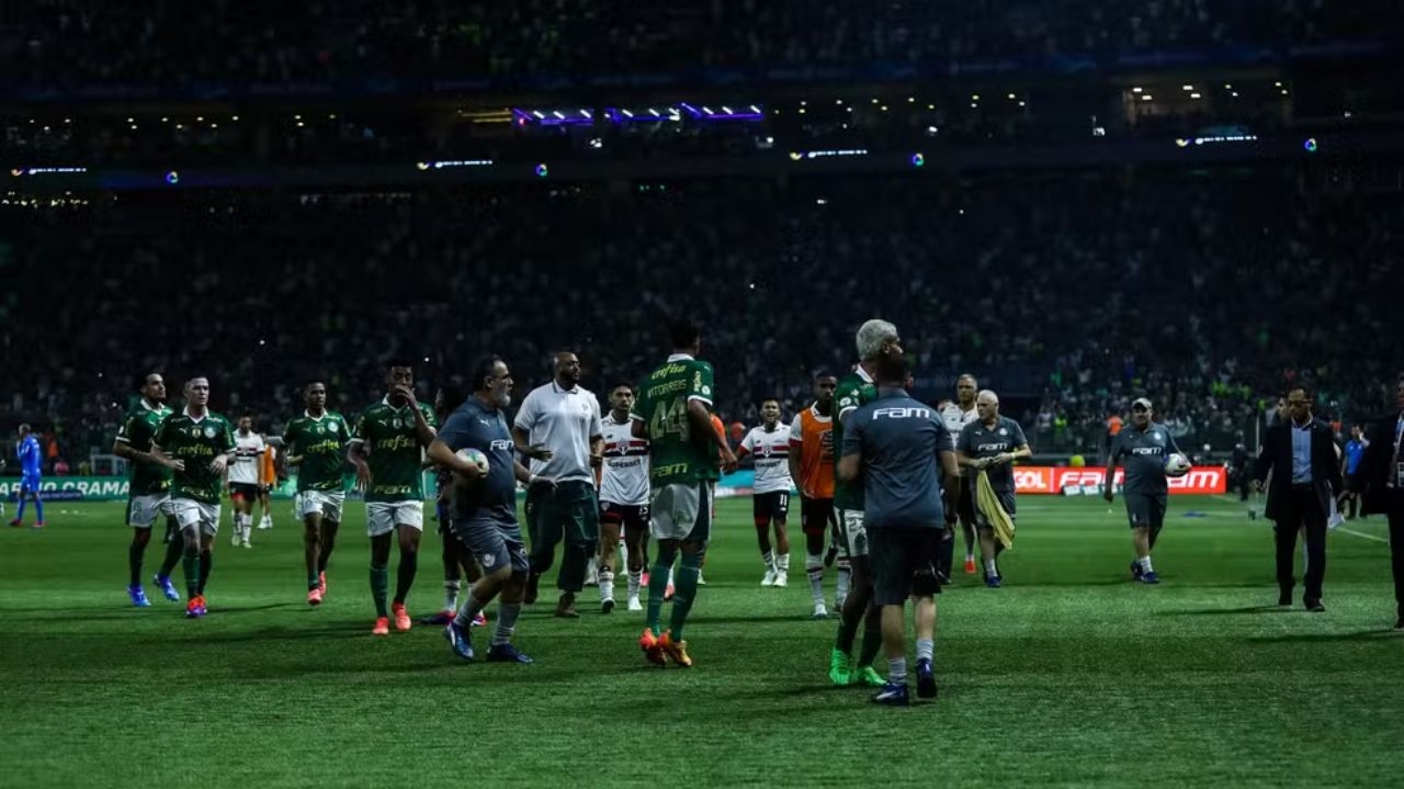 Após confusão no Choque-Rei, Palmeiras vai contestar a súmula