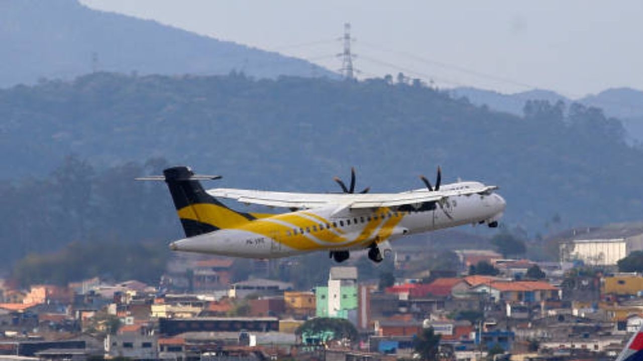 Voepass interrompe temporariamente a venda de passagens em vários destinos no Brasil