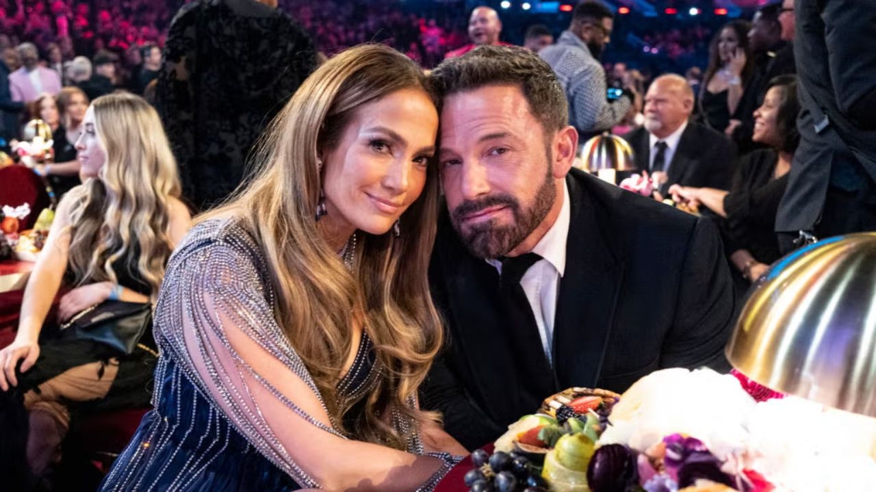 Fonte aponta que filhos de J-Lo e Ben Affleck estão reagindo bem a separação do casal