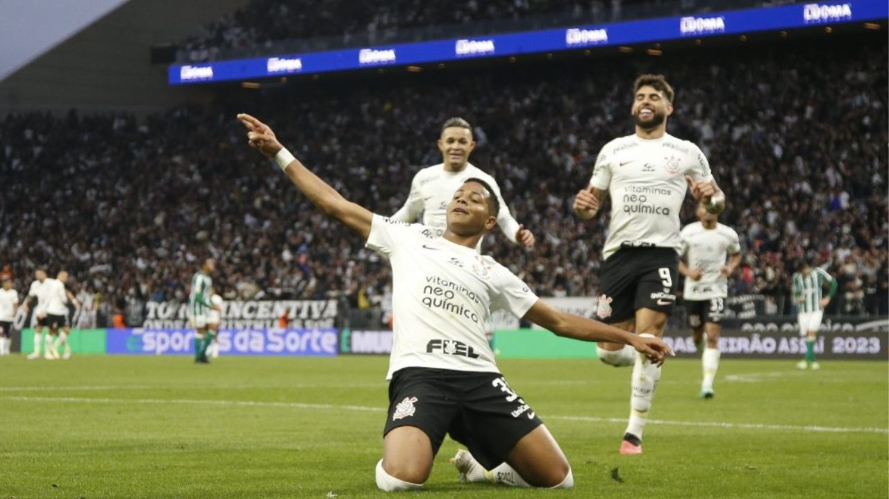 Al-Nassr tem interesse por Wesley e Corinthians aguarda por uma proposta milionária