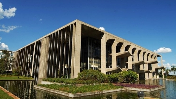 Com novas medidas, Ministério da Justiça quer impedir rota de tráfico humano no Brasil