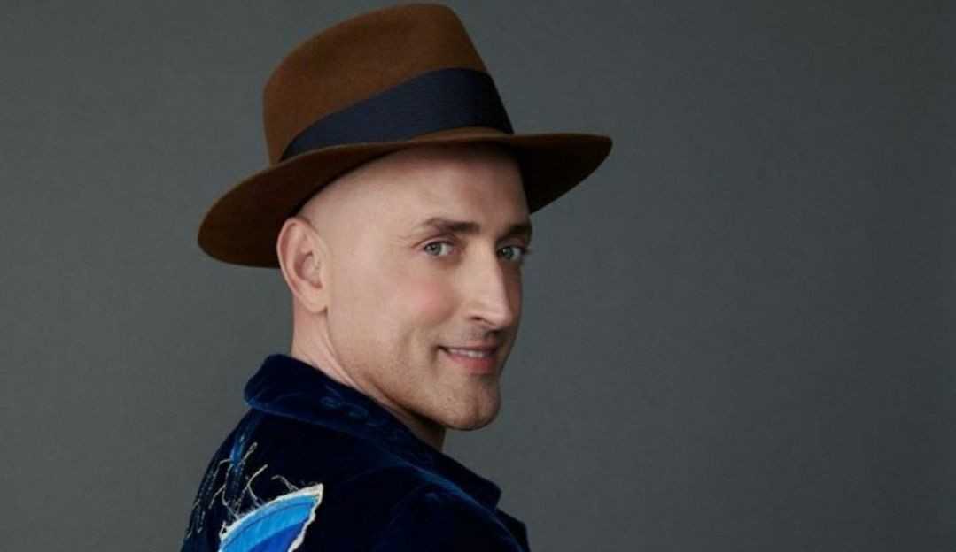 ‘Bravo, Paulo Gustavo!’, Marcelo Adnet e Teresa Cristina homenageiam humorista em samba-enredo