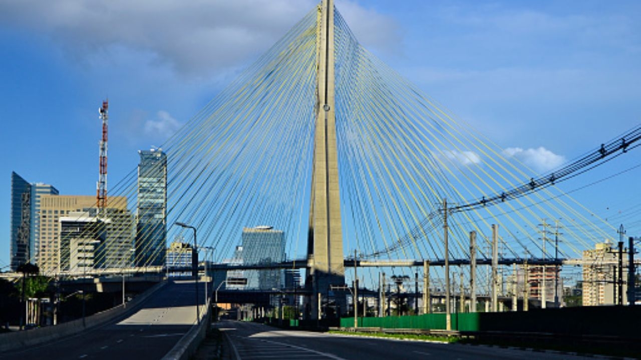 Dois funcionários morrem após tentarem conter incêndio em usina no interior de São Paulo