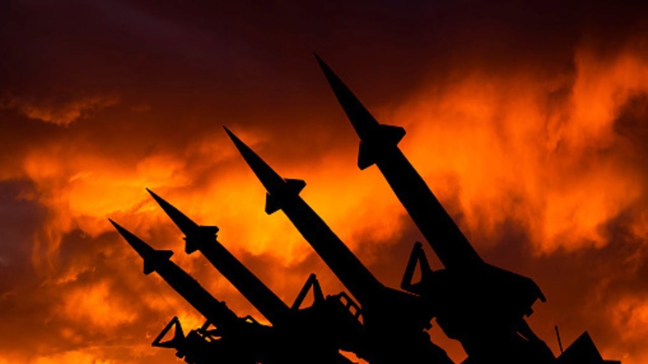 Israel declara emergência e lança ataque ao Líbano