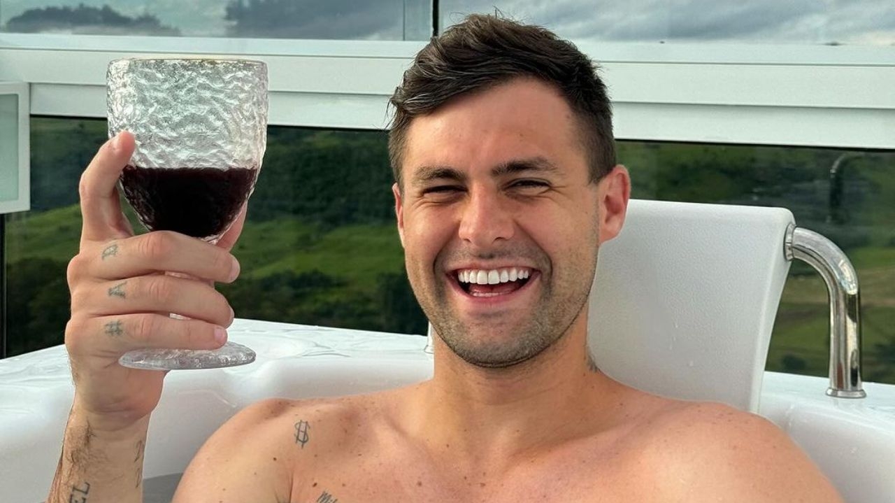 Ex-namorado de Virgínia Fonseca ironiza polêmica envolvendo a influenciadora