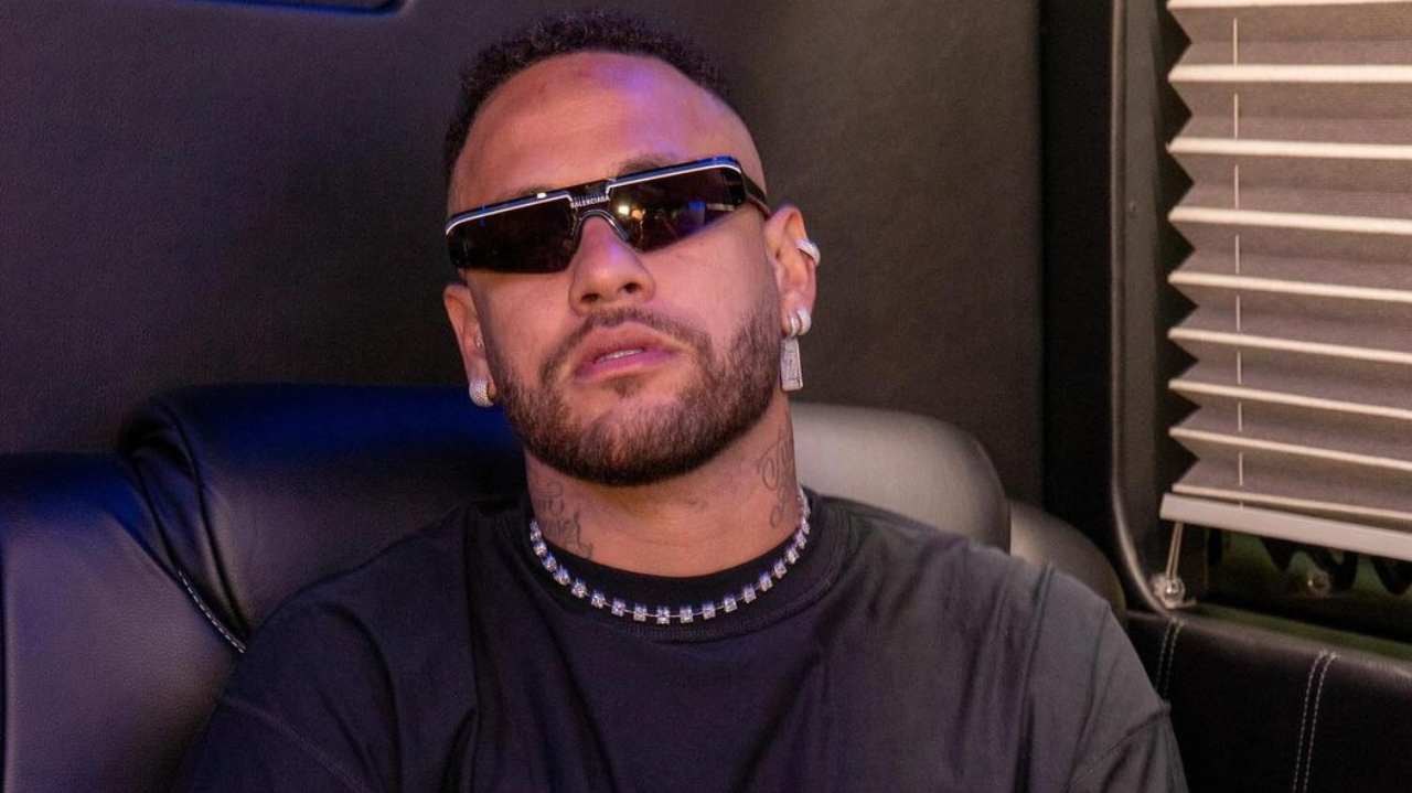 Ex-modelo húngara alega ter tido uma filha com Neymar e choca a internet