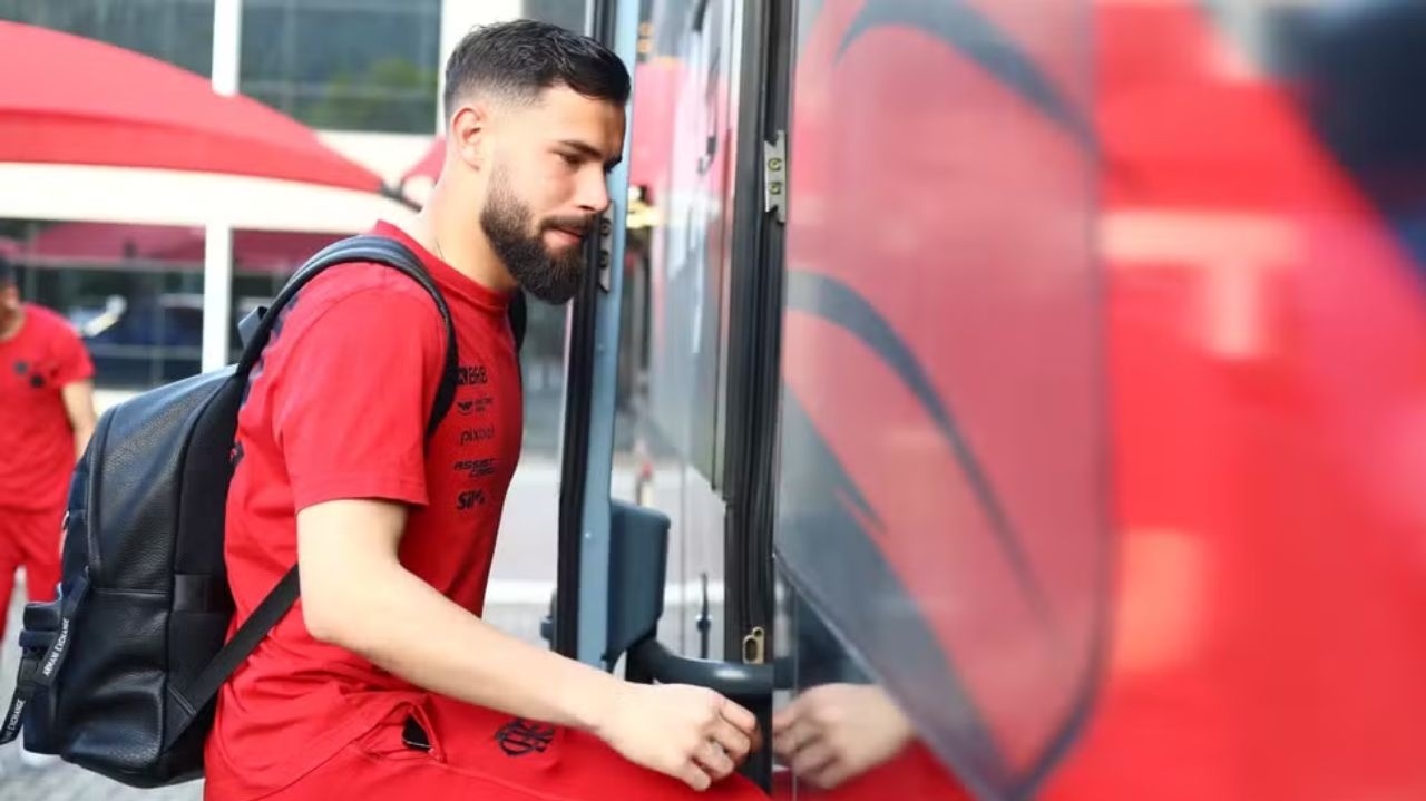 Flamengo deve ter Matheus Cunha entre os titulares na Copa do Brasil