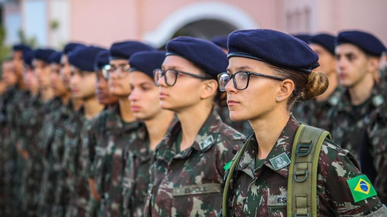 Mulheres passarão a ter alistamento voluntário no Serviço Militar