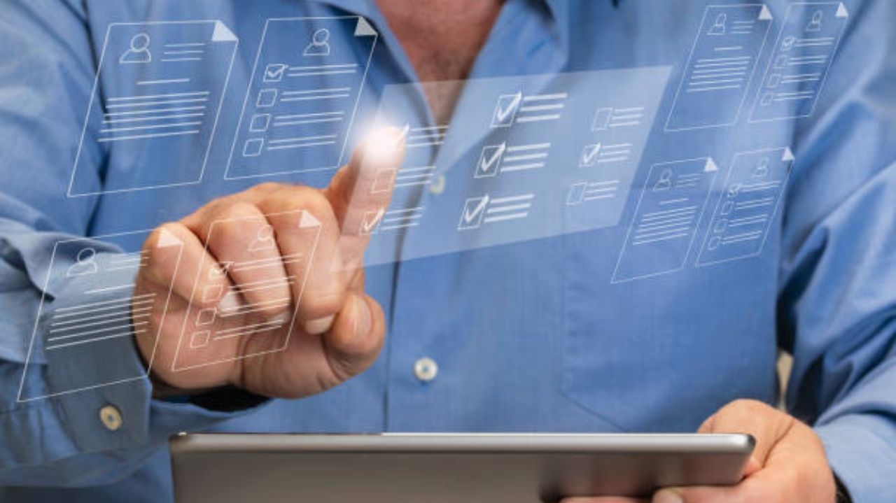 Governo deve propor taxação das “big techs” no segundo semestre