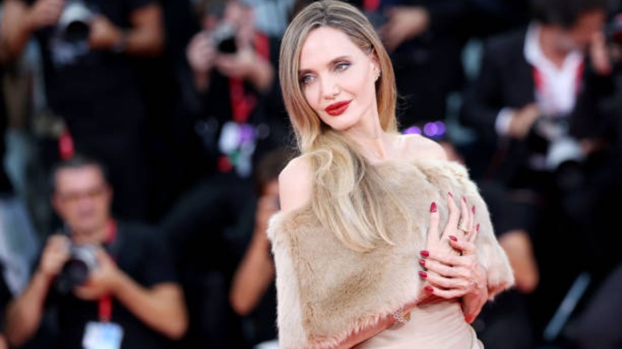 Angelina Jolie conquista tapete vermelho do Festival de Veneza 2024