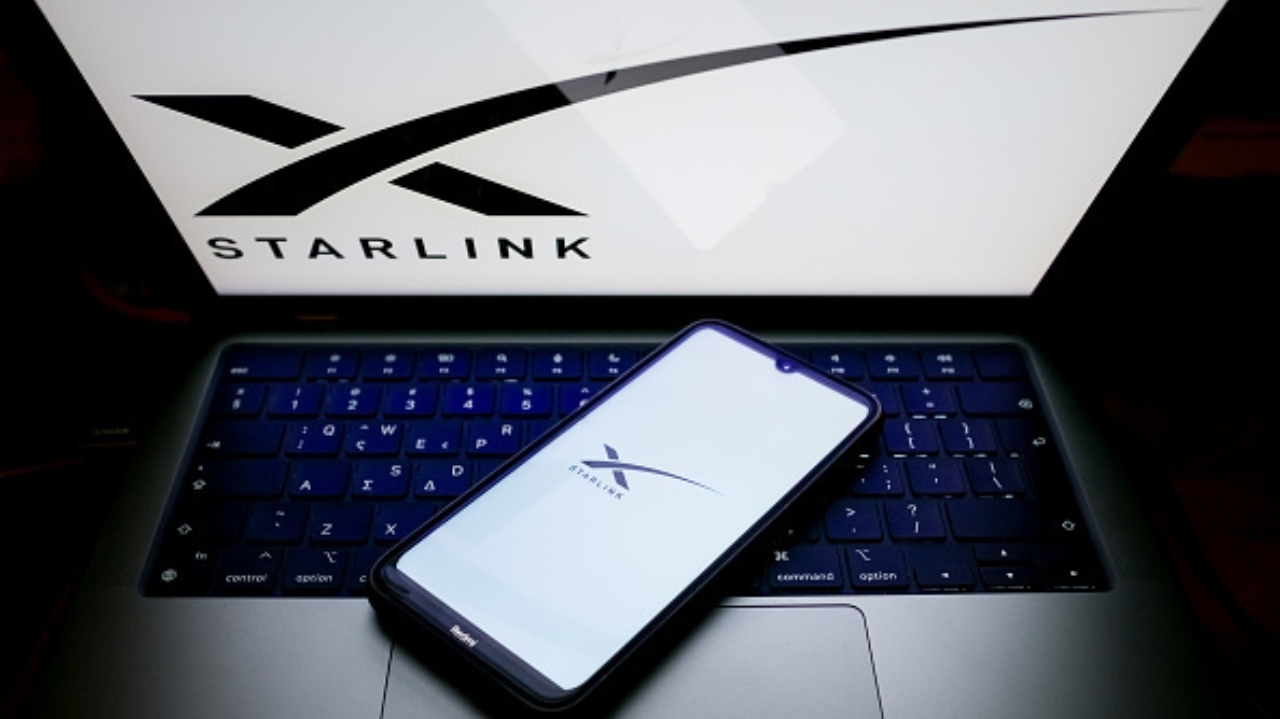 Starlink comunica à ANATEL que não irá suspender o X a seus usuários