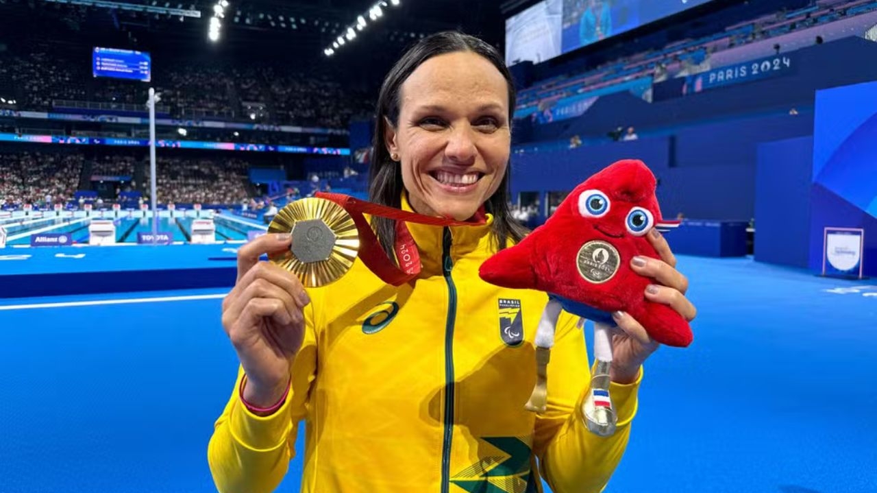 Paraolimpíadas: Carol Santiago é a maior medalhista de ouro do país
