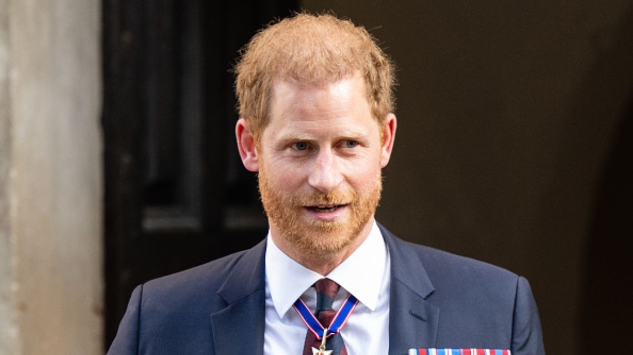 Rumores sobre retorno do príncipe Harry ao Reino Unido foram desmentidos