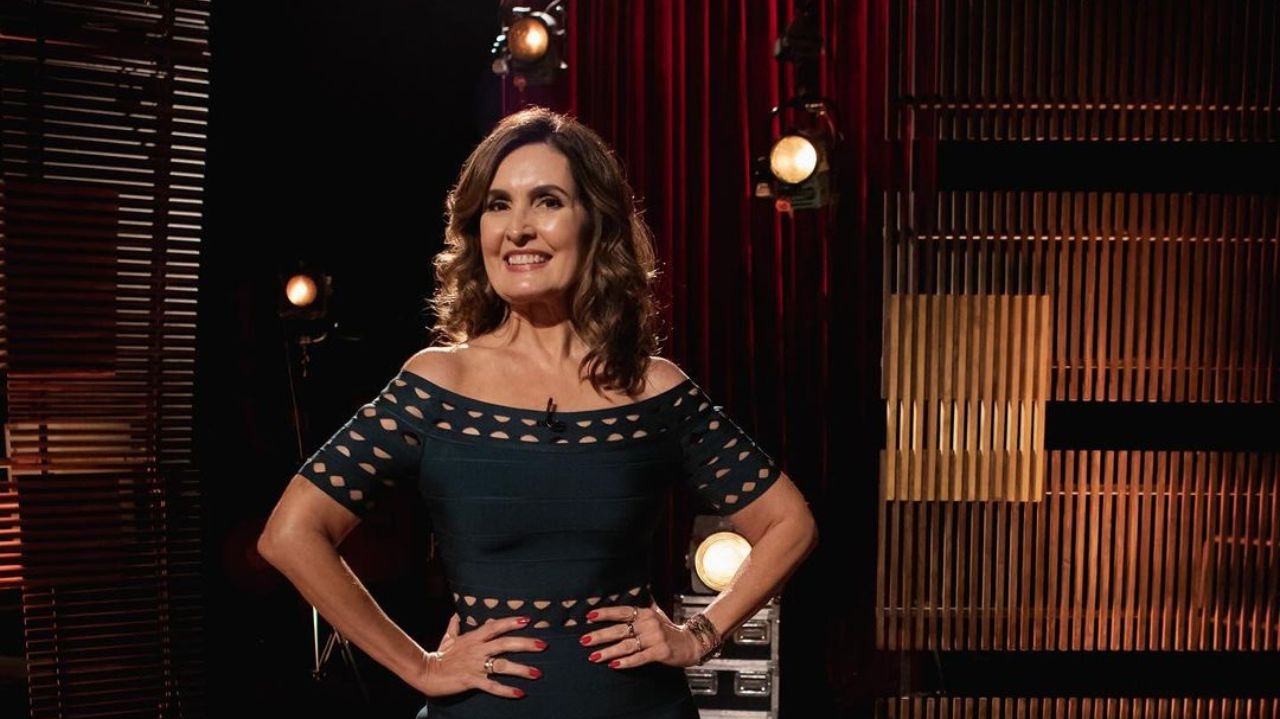 Fátima Bernardes deve iniciar gravações de programa inédito na Globo