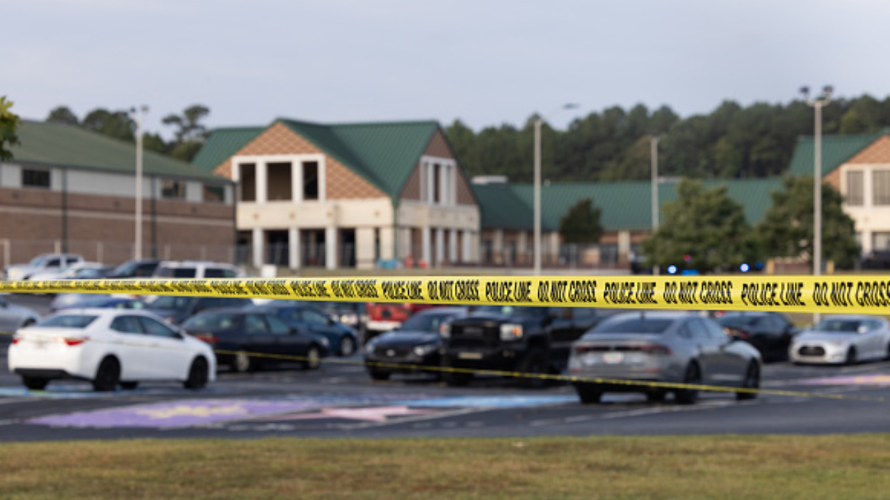 Adolescente responsável pelo ataque em escola nos EUA, terá sua primeira audiência