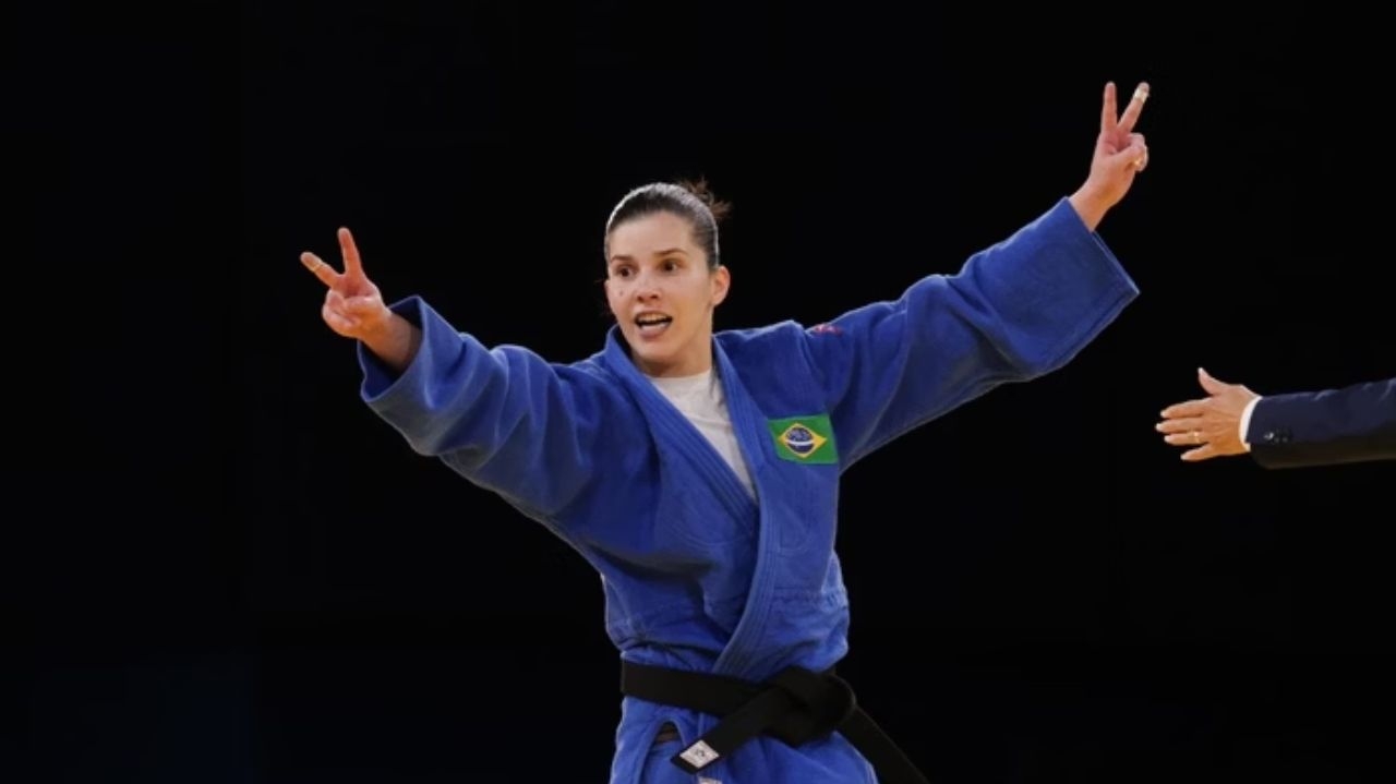 Alana Maldonado conquista primeira medalha de ouro do Brasil no judô nas Paralimpíadas
