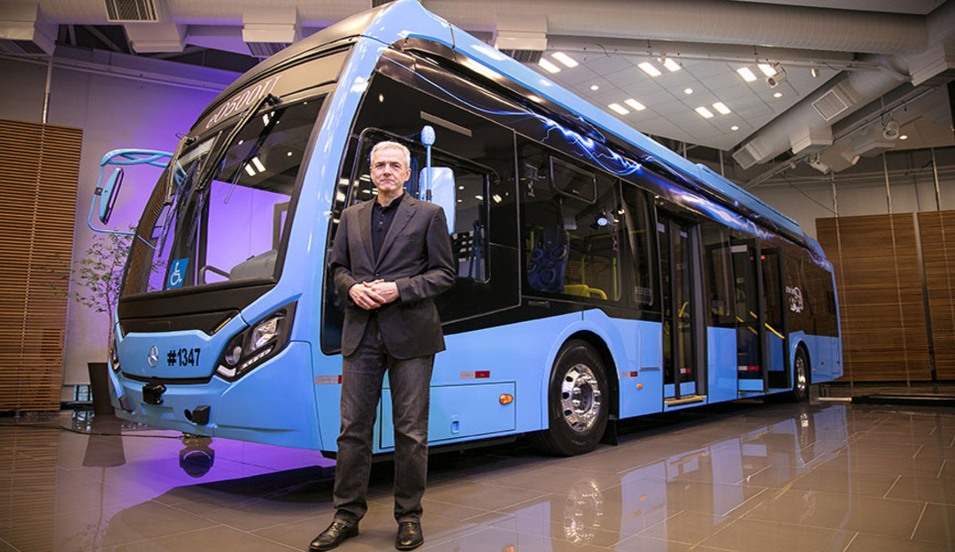 Mercedes-Benz anuncia produção de ônibus elétrico no Brasil com investimento de R$ 100 milhões