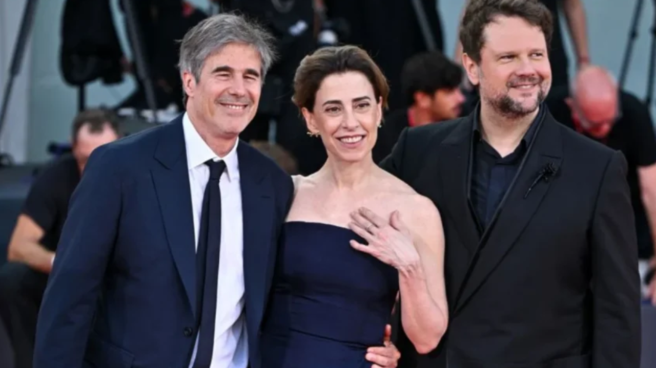 “Ainda Estou Aqui”: roteiro de filme brasileiro é premiado no Festival de Veneza