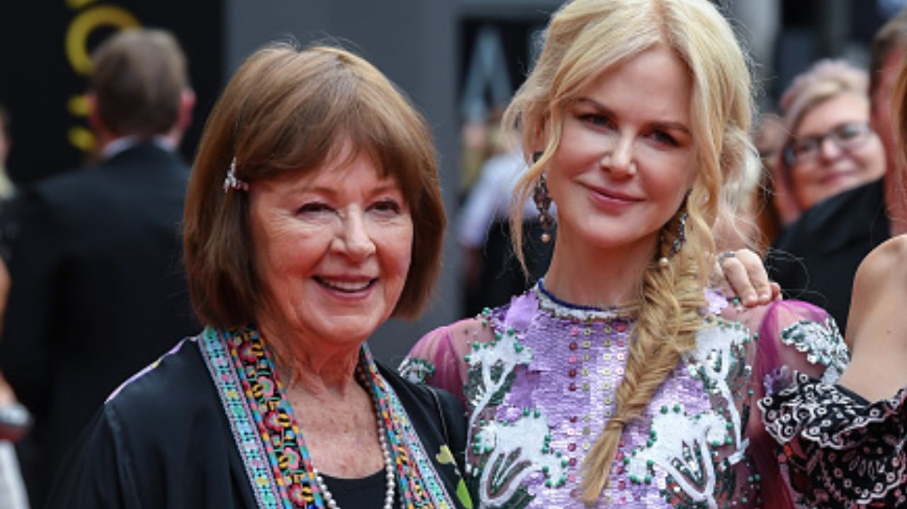 Nicole Kidman deixa o Festival de Veneza após a morte da mãe: “Meu coração está partido”