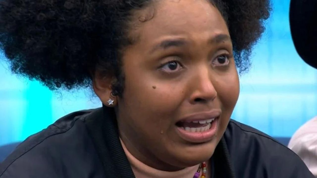 Estrela da casa: Thália chora ao indicar aliado