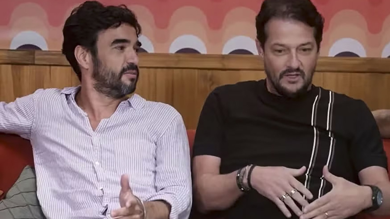 Caio Blat reclama novamente de elogios de suas partes íntimas