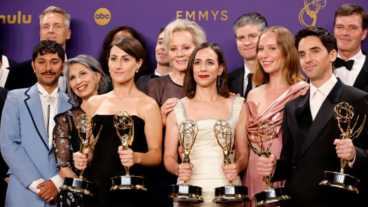 Emmy 2024: “Hacks” vence a categoria Melhor Série de Comédia