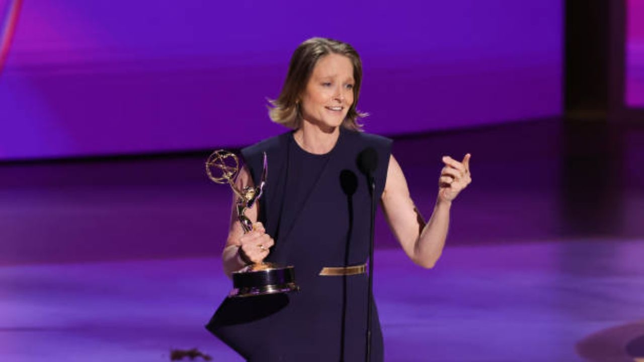 Emmy 2024: Jodie Foster vence a categoria de Melhor Atriz Principal em Minissérie ou Antologia por “True Detective: Night Country”