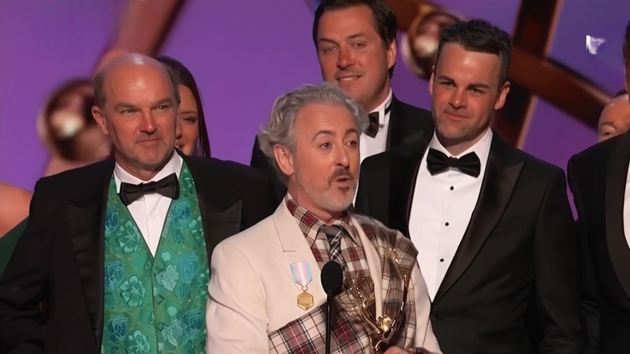 Emmy 2024: “The Traitors” vence a categoria Melhor Reality de Competição