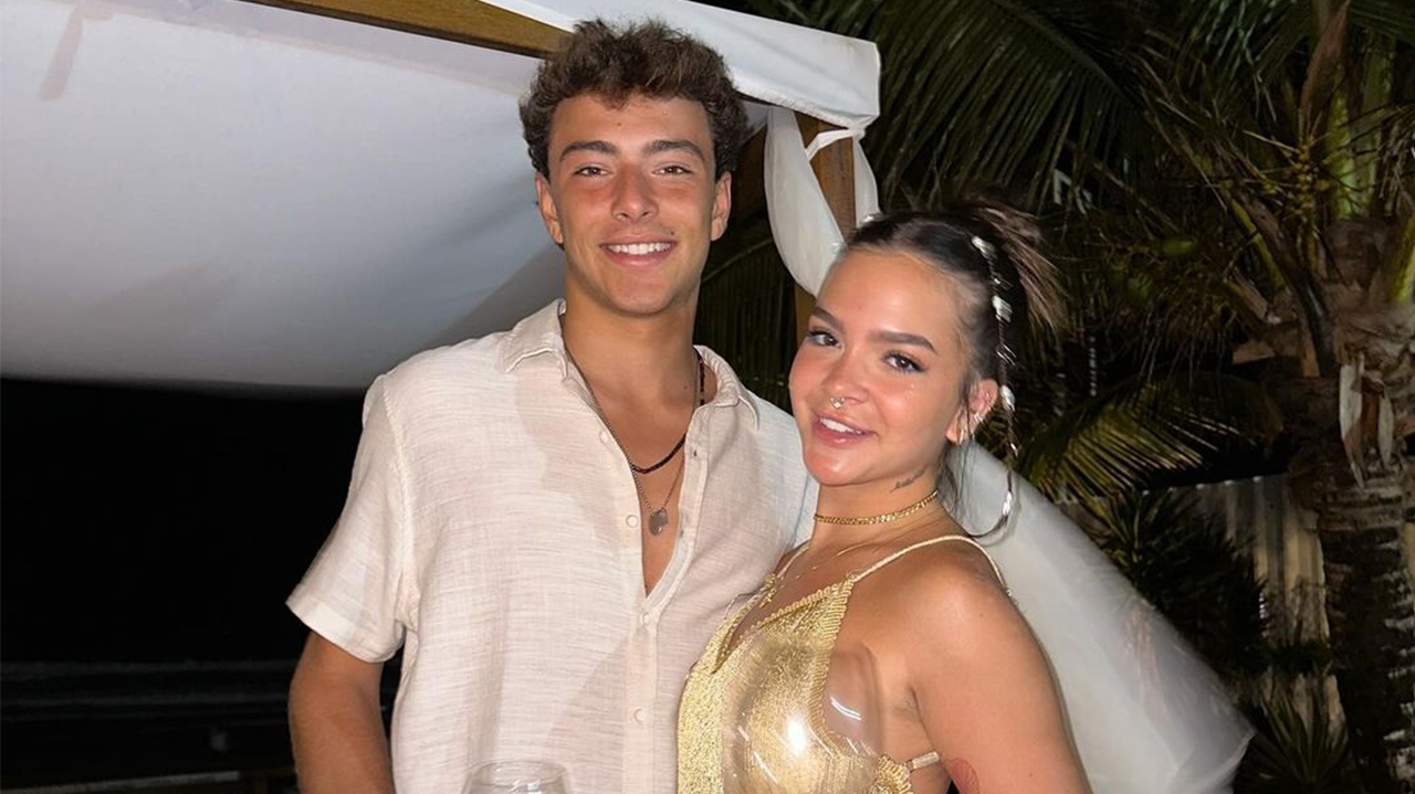 Namorado de Mel Maia vende bolsa que atriz ganhou de MC Daniel e gera polêmica nas redes