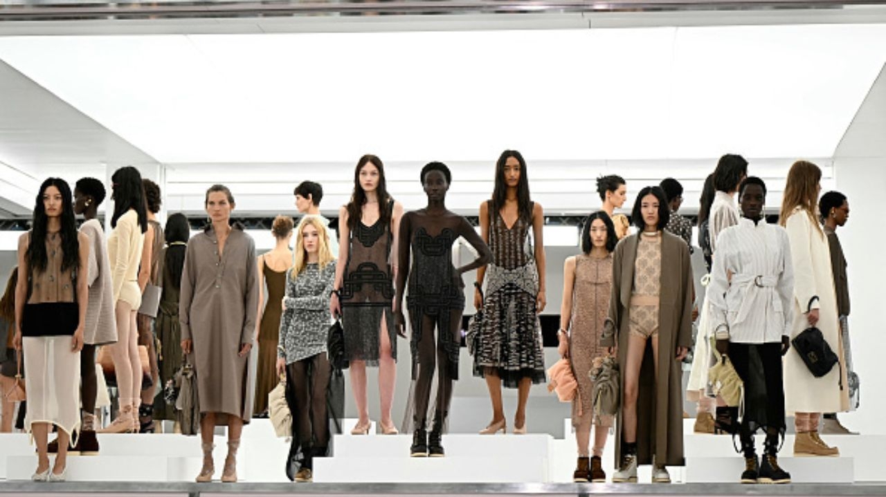 Fendi abre a semana de moda de Milão