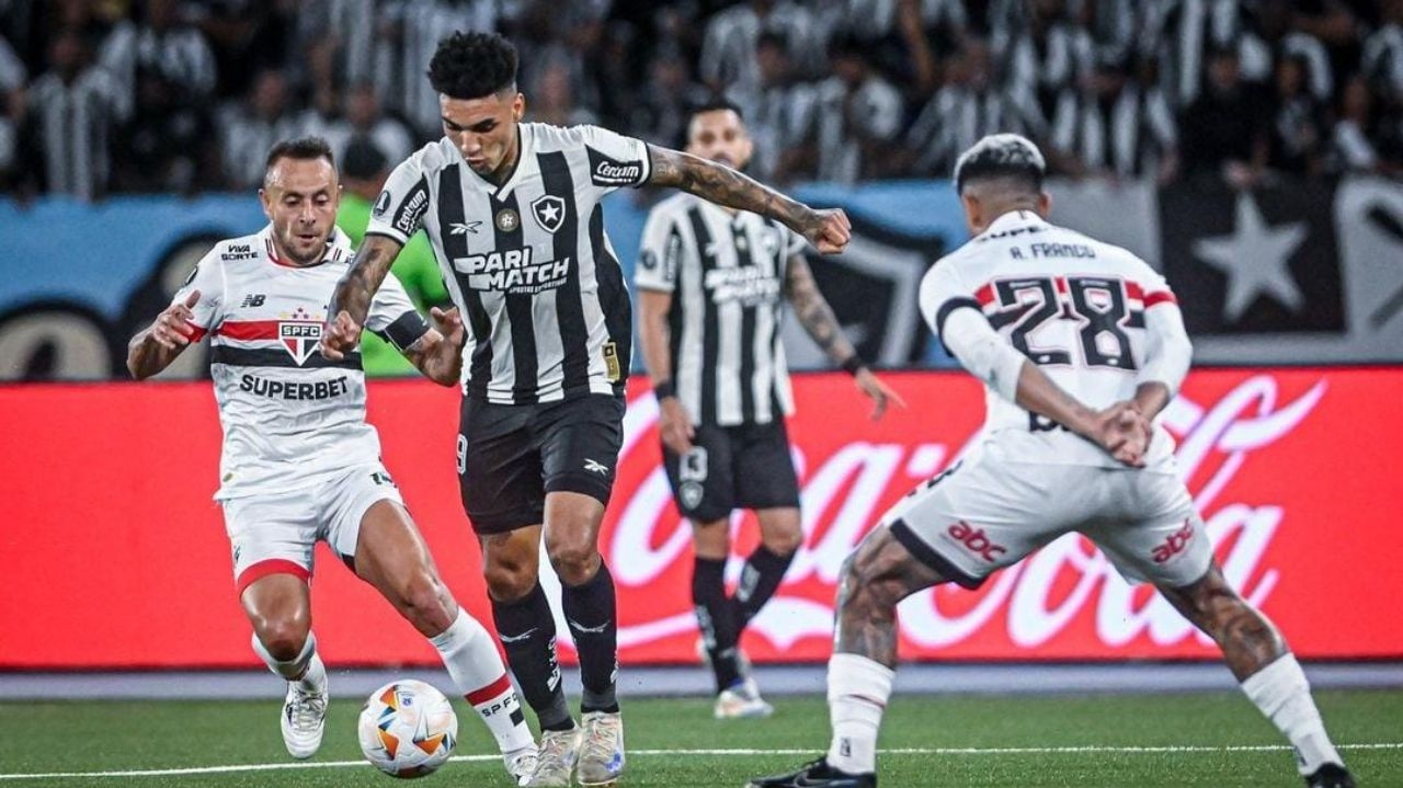 Libertadores: Botafogo e São Paulo empatam no Estádio Nilton Santos