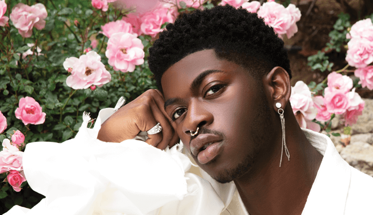 Lil Nas X anuncia data de lançamento de seu primeiro álbum, ‘Montero’
