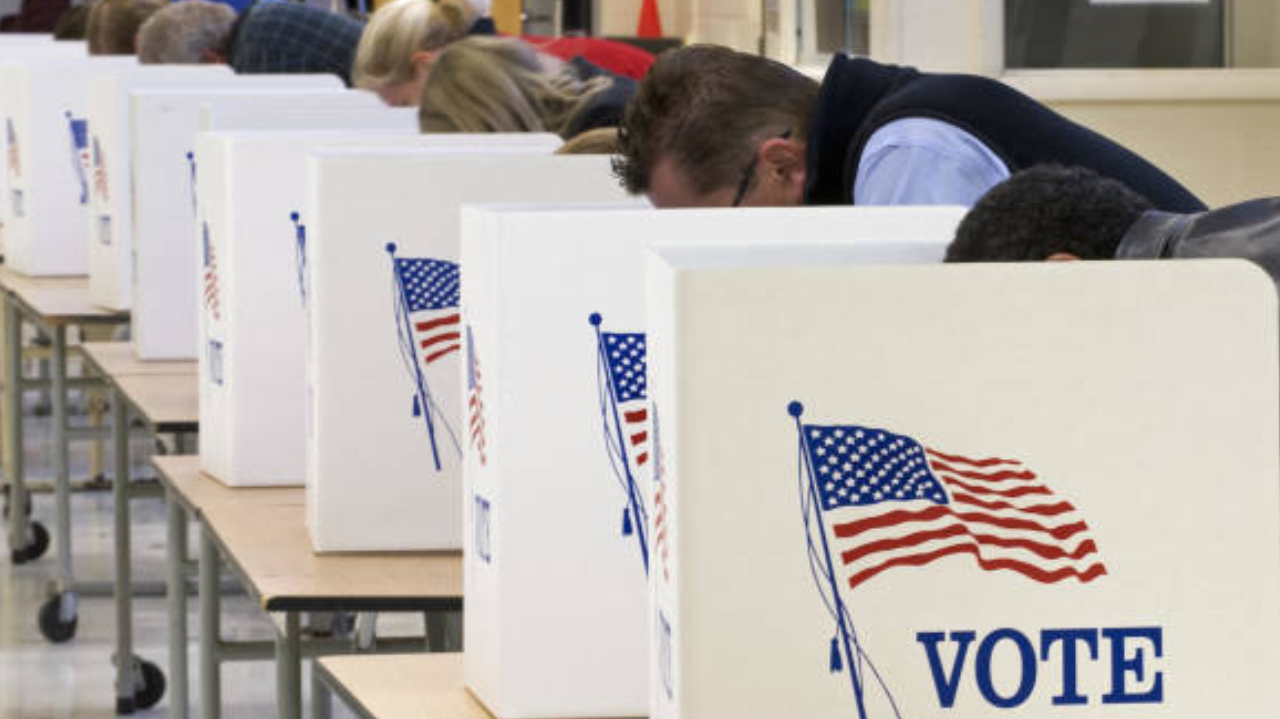 Eleições Presidenciais dos EUA: votação antecipada começa em três estados
