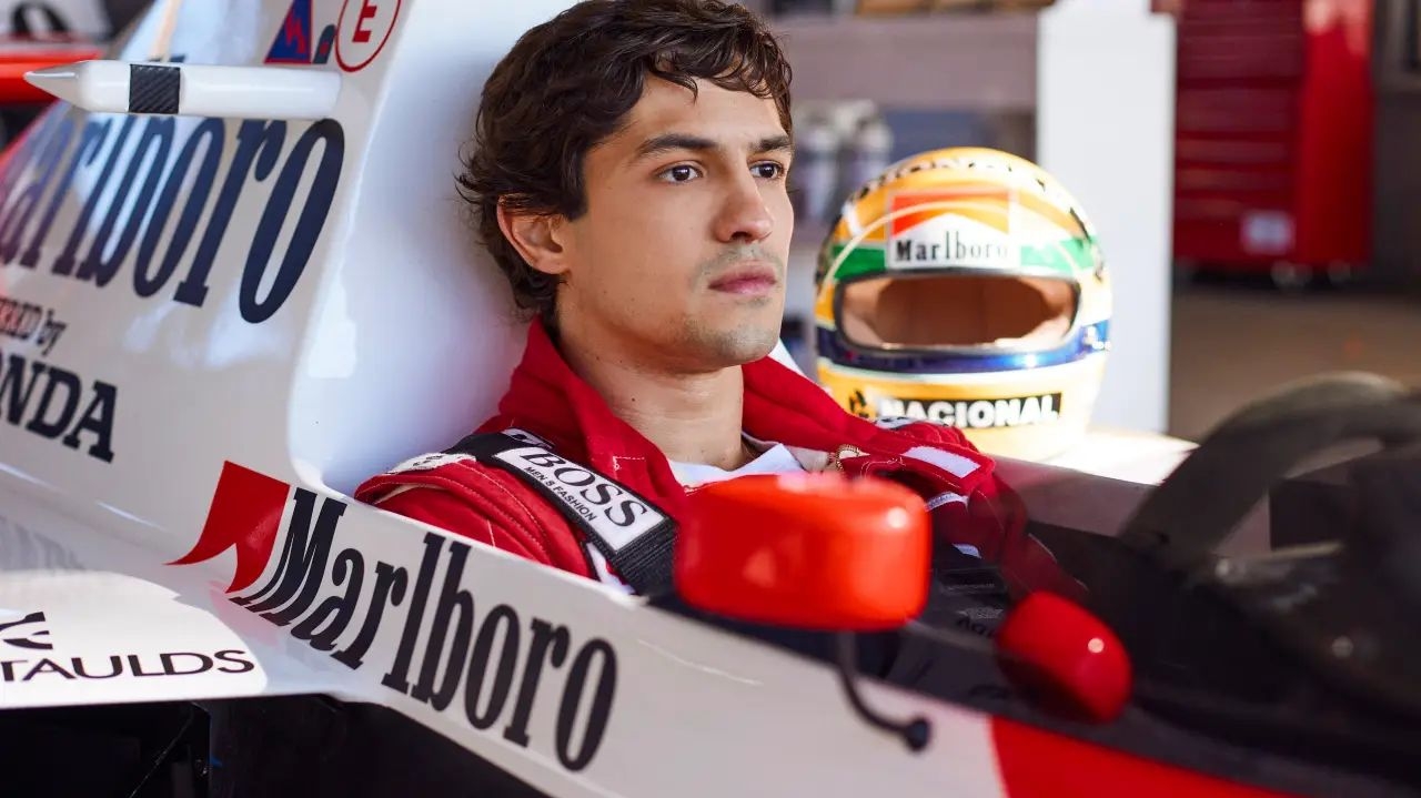 Netflix anuncia teaser e fotos da minissérie “Senna”