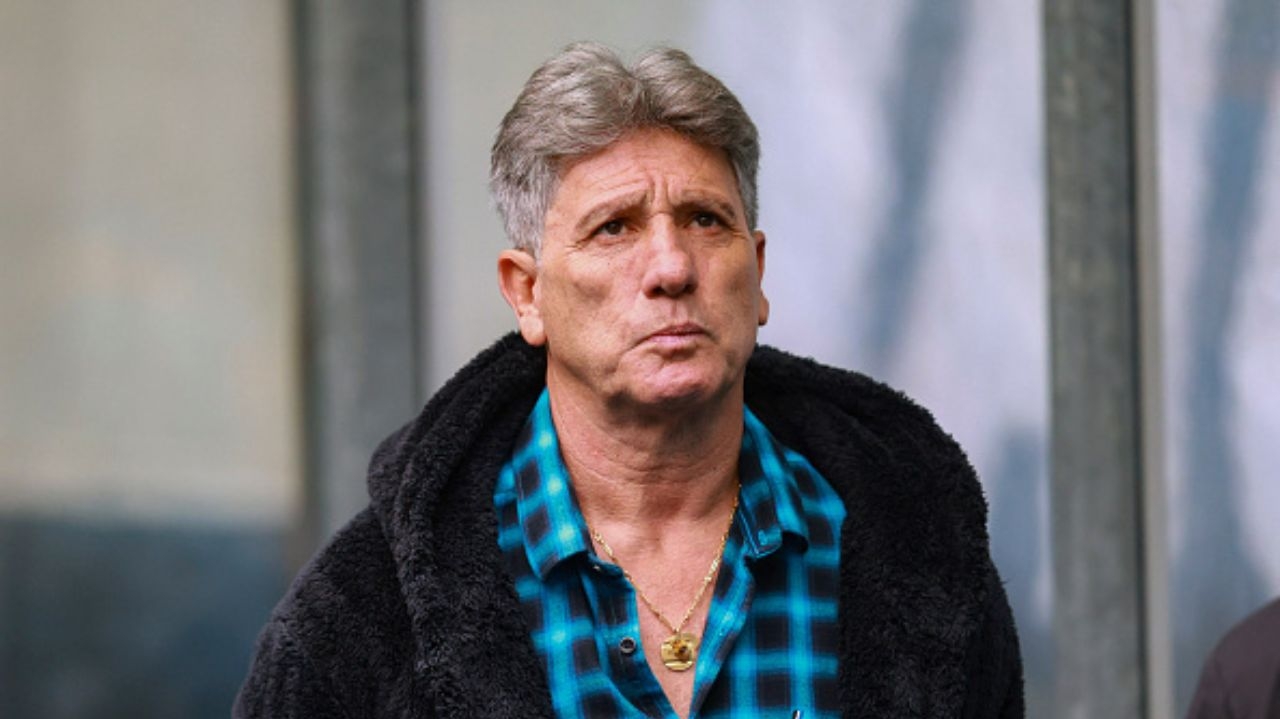 Renato Portaluppi ameaça deixar o Grêmio após derrota
