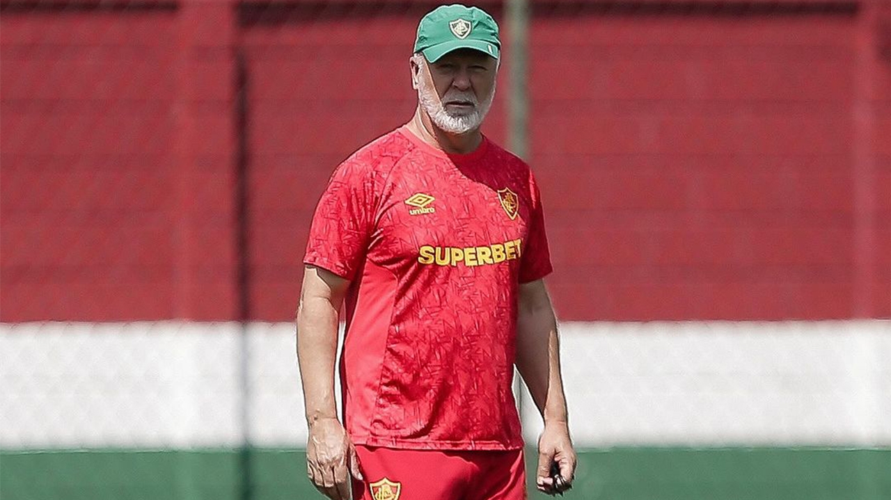 Mano Menezes admite superioridade adversária e assume culpa por eliminação do Fluminense