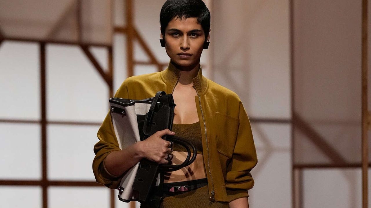 Saiba mais sobre os acessórios da coleção primavera/verão 2025 da Hermès