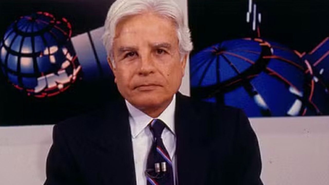 Confira momentos marcantes de Cid Moreira no mundo do esporte