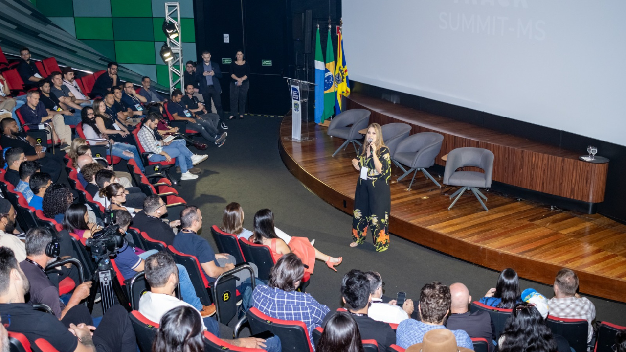 On-track Summit MS: começou hoje com grandes nomes e inovações que transformam a música em Campo Grande