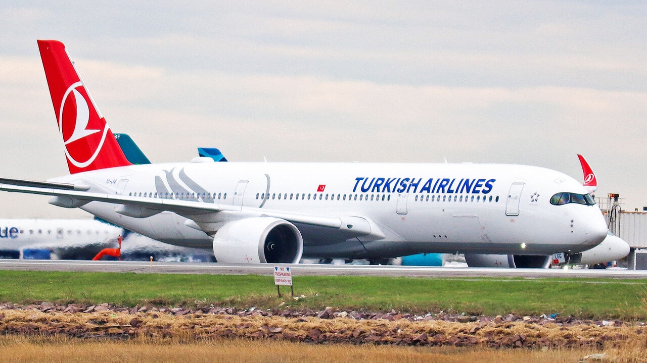 Piloto morre durante voo da Turkish Airlines e avião faz pouso forçado em Nova York
